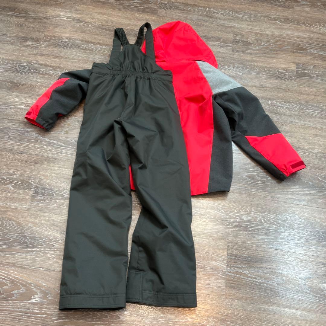 150 男の子　デサント　美品　　セットアップ　上下　スキーウェア