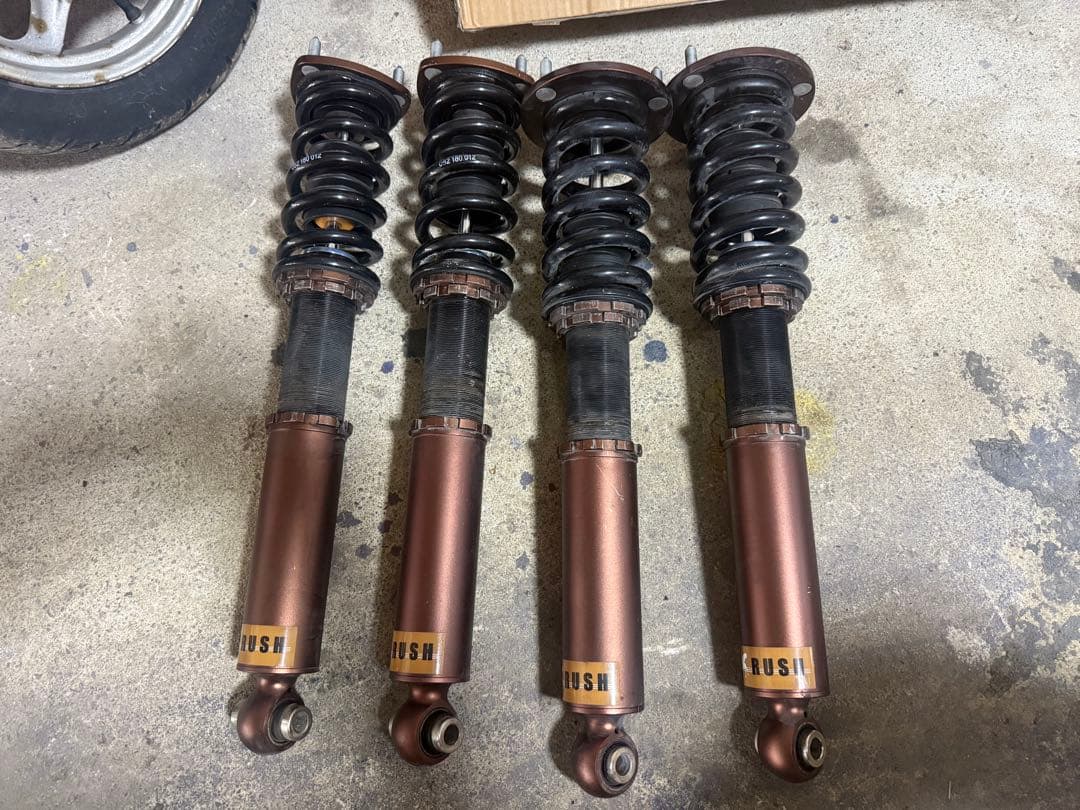 RUSH 車高調　21マジェスタ　gws214