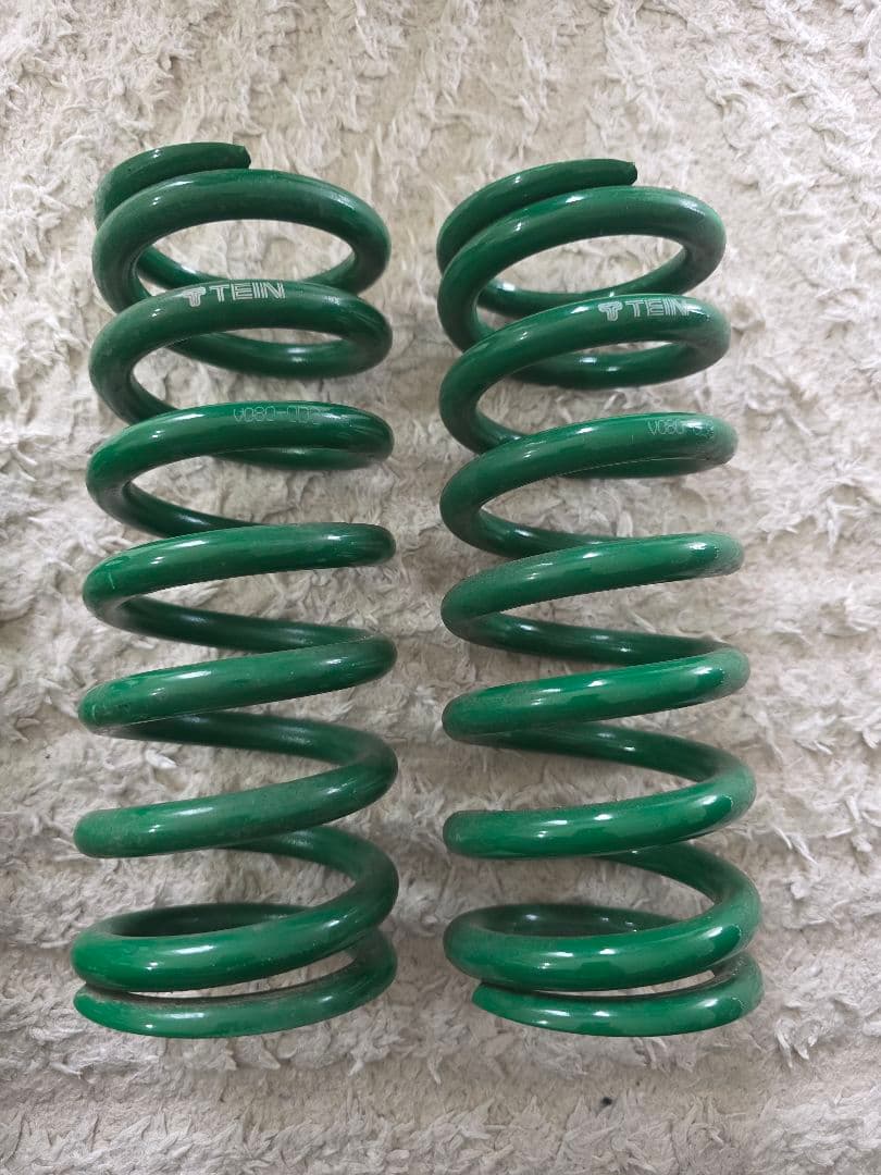 TEIN スプリング グリーン