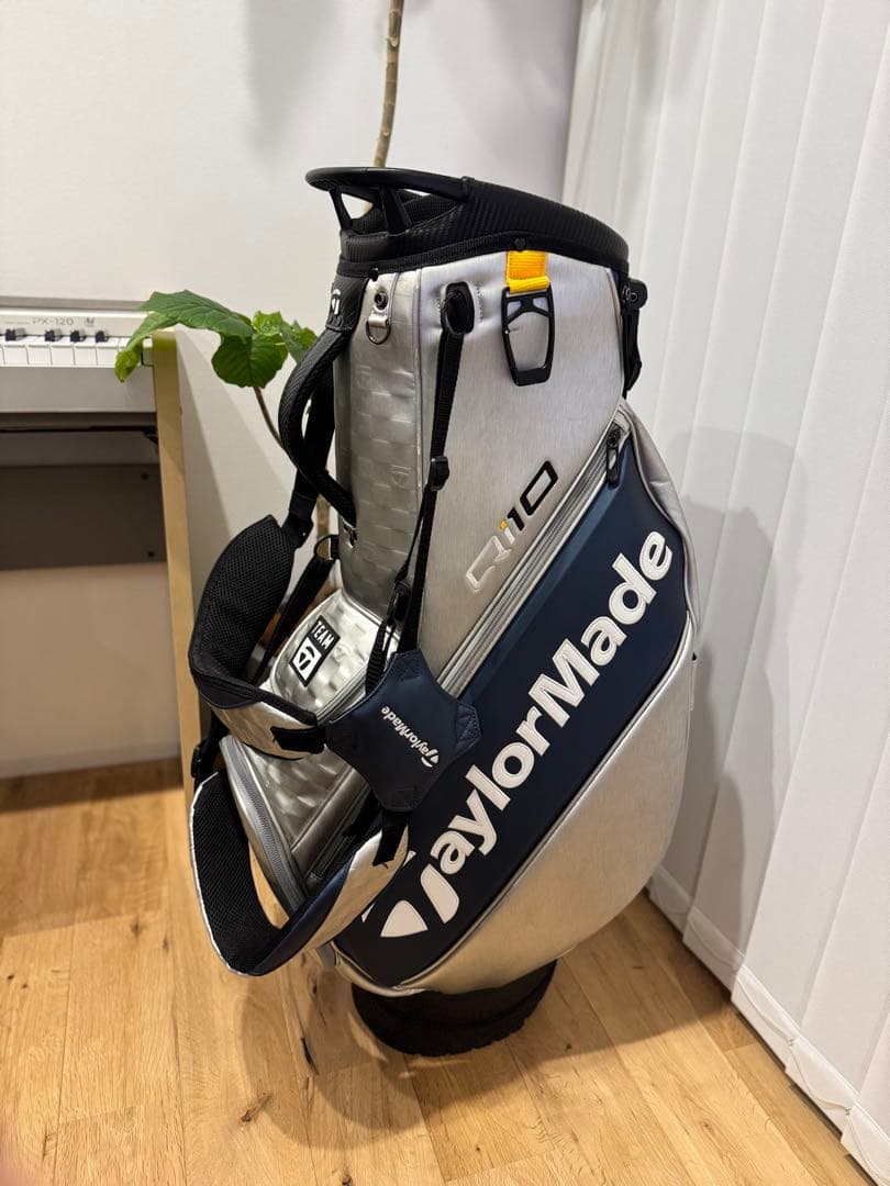TaylorMade Q I10 キャディバッグ シルバー/ネイビー新品フード付