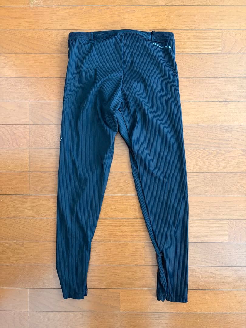 ナイキ Dri-FIT ADV ランニングタイツ ブラック