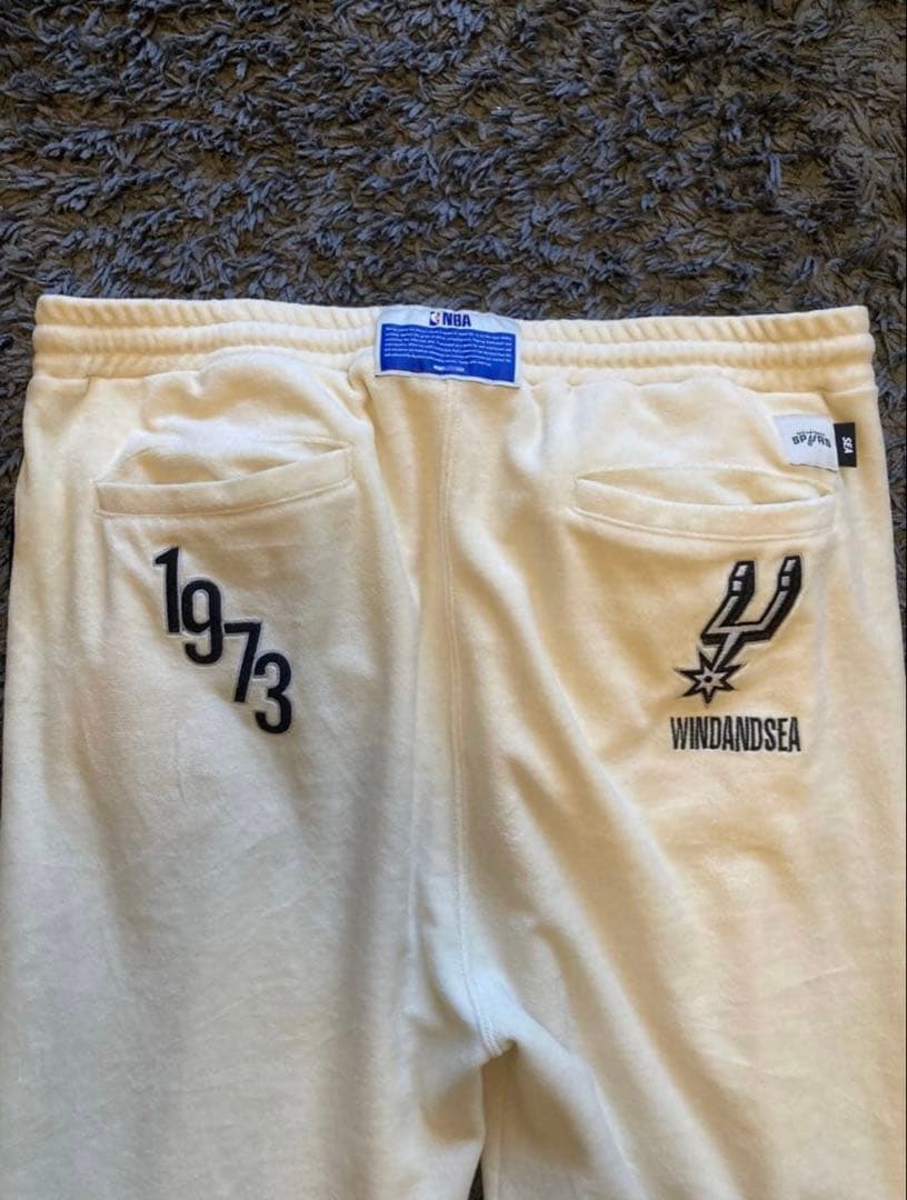 サンアントニオ・スパーズ WINDANDSEA ベロアセットアップ