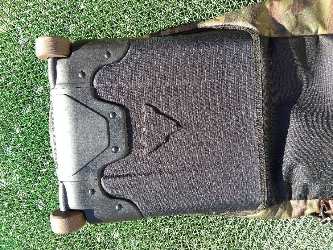 キャスター付きBURTONスノーボードケース/ SALOMON DAKAIN