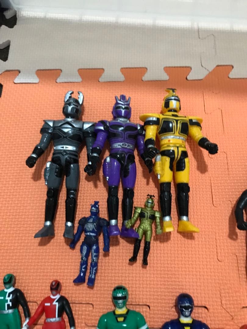 戦隊モノ　ヒーロー　ソフビ　フィギュア　セット