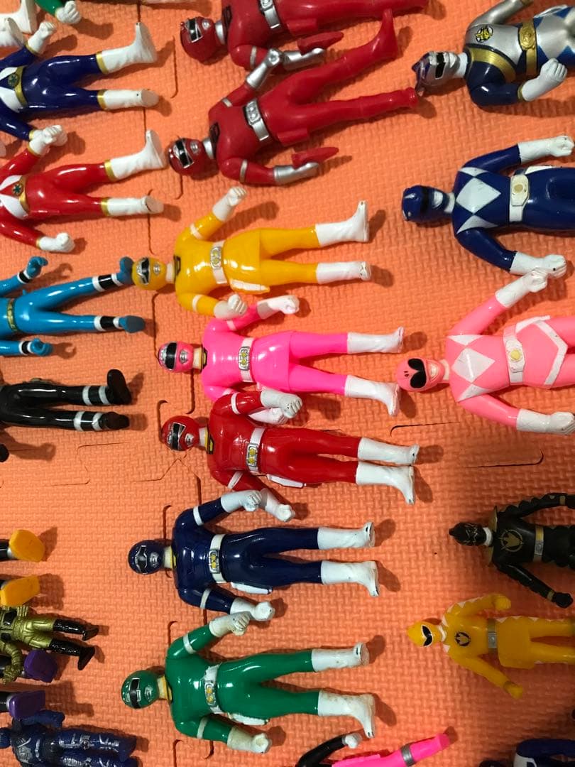 戦隊モノ　ヒーロー　ソフビ　フィギュア　セット