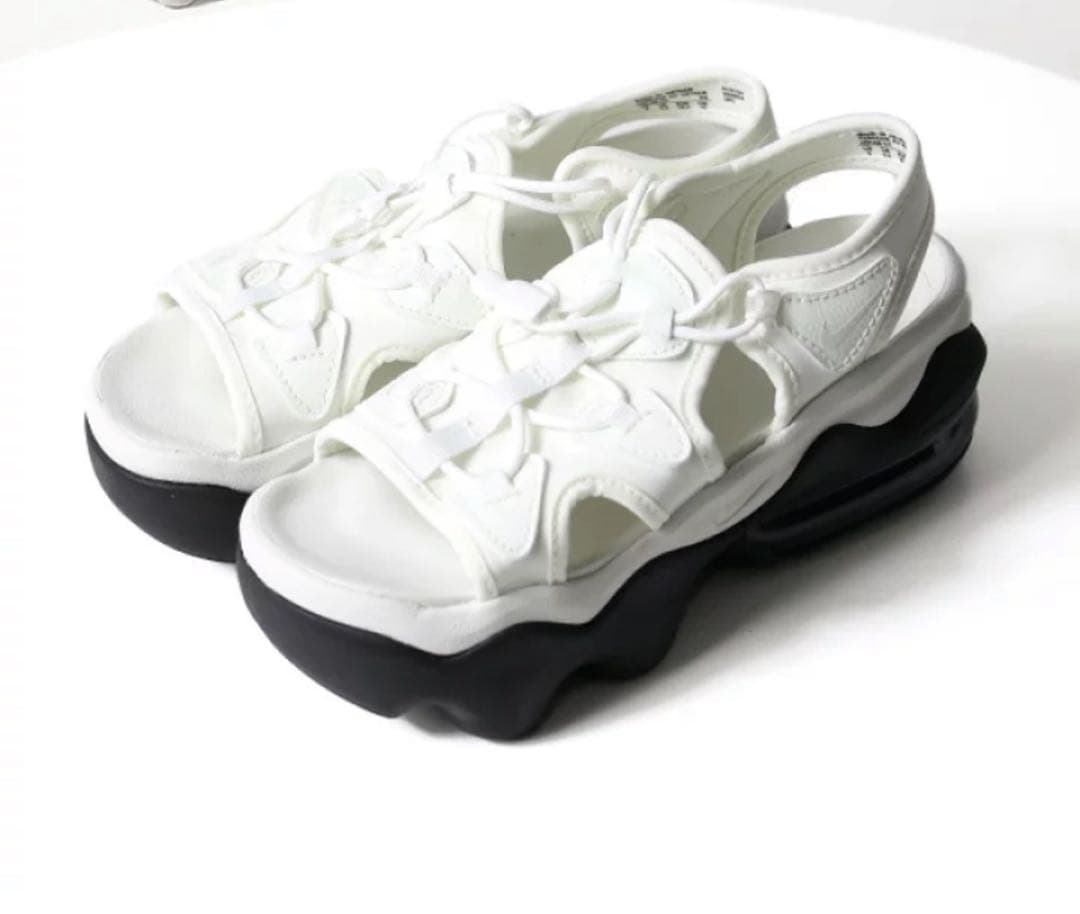 NIKE ナイキ　エアマックスココ　24.0