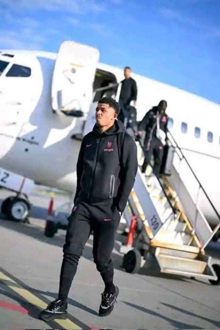 NIKE チェルシー　テックフリース パンツ