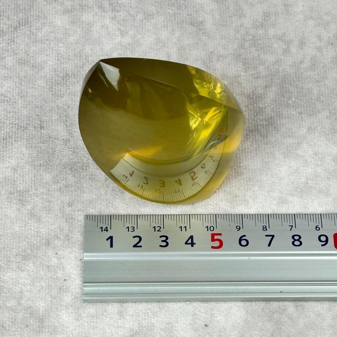 オウロベルデクォーツ ウェーブカット