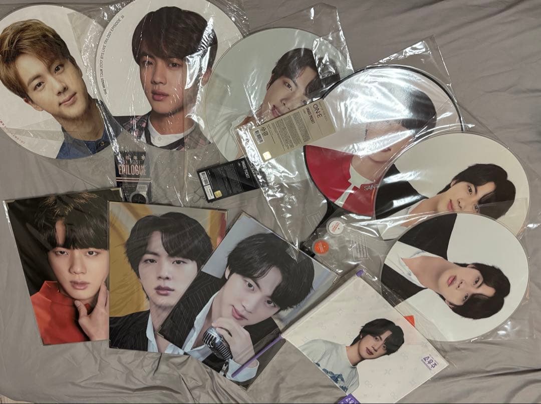 BTS ジン うちわ 公式