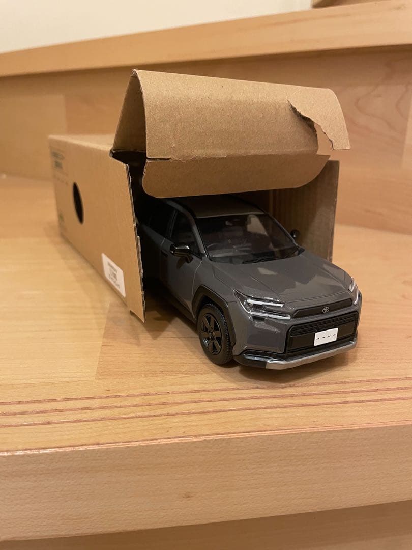 トヨタ　新型RAV4カラーサンプル　非売品