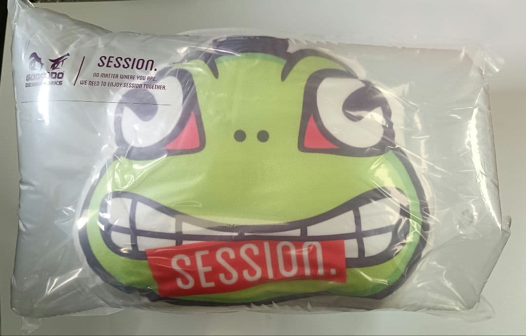 ゴッコ堂　クッション　コラボ　session.