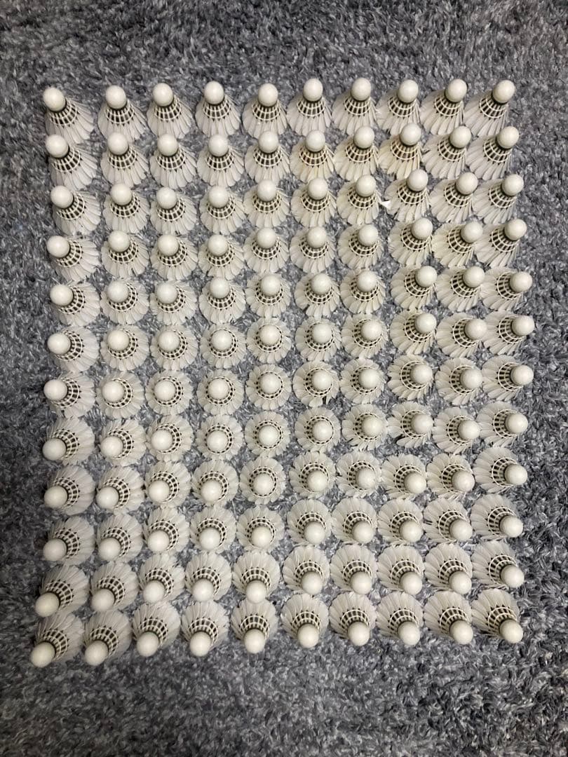 中古シャトル　バドミントン　美品　１２０個