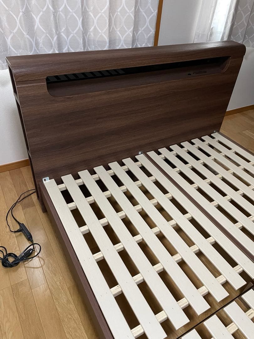 【ニトリ】ダブルベッドフレーム（レッグタイプ）