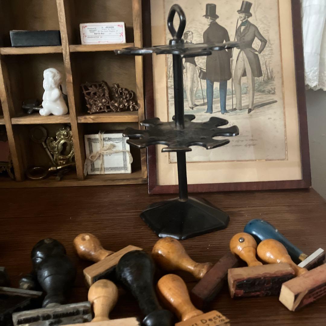 フランスアンティークスタンプホルダー　フランスアンティークスタンプ台２段