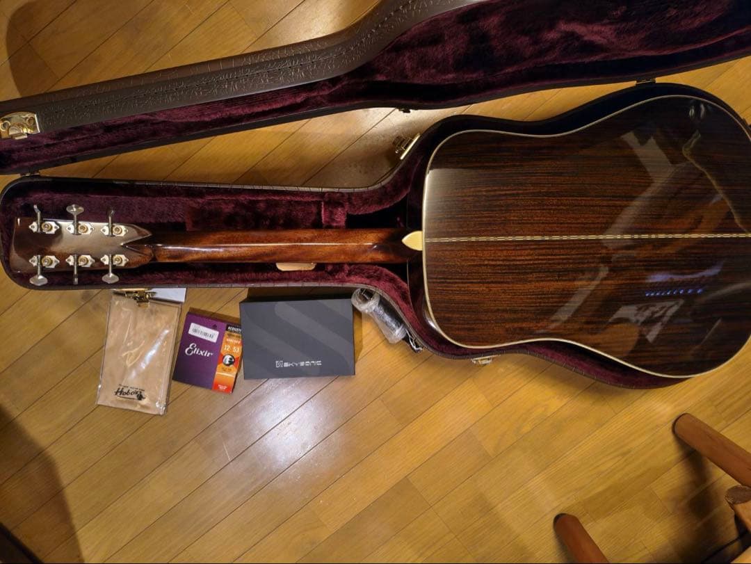 RECORDING KING RD-328　オール単板マーチン純正ハードケース付