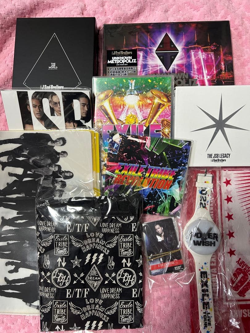 EXILE DVDセットとグッズ