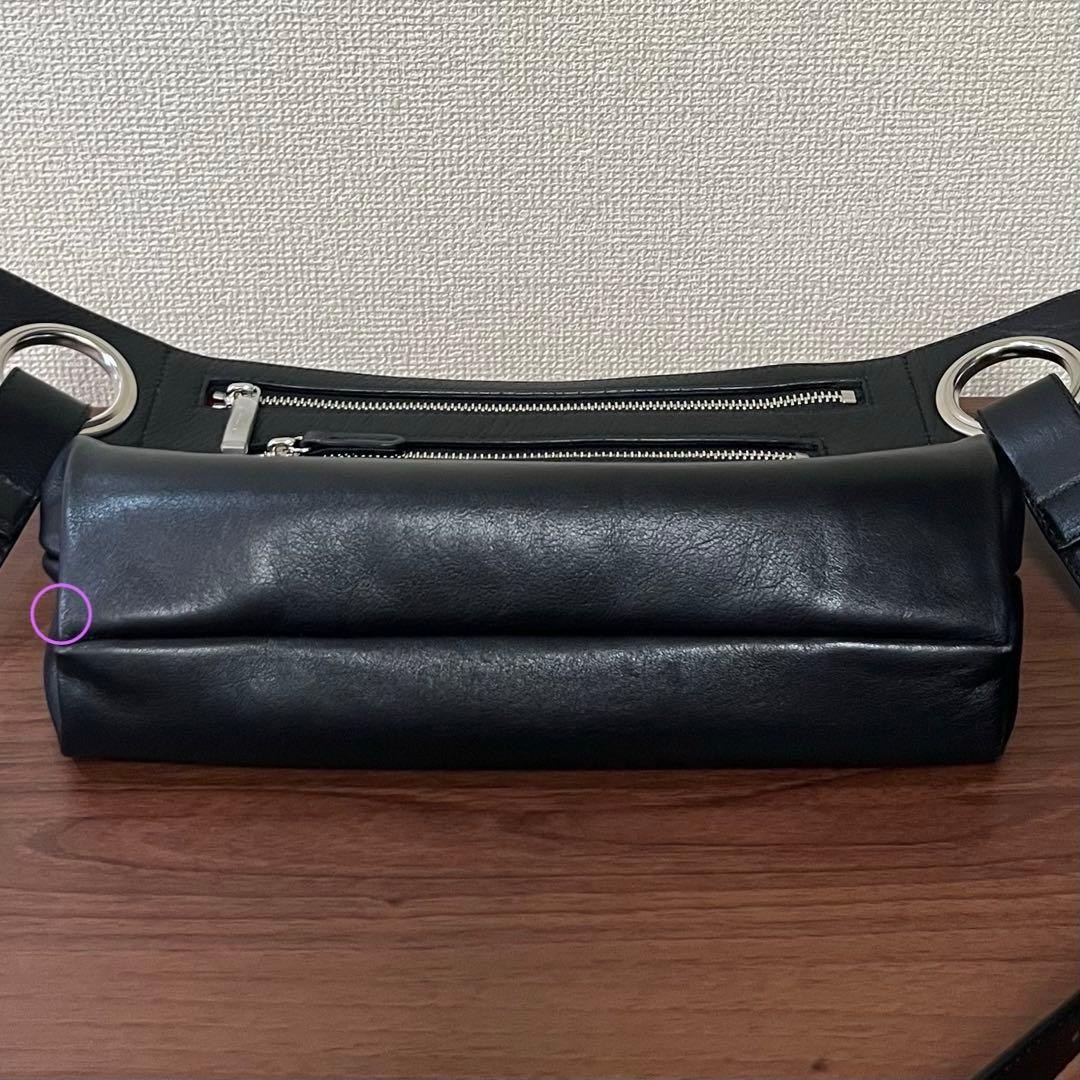 Kawakawa レザー　ボディバック　ショルダーバッグ レザー　ブラック