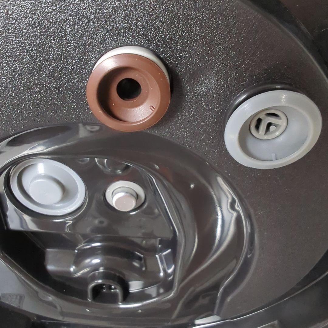 Panasonic スチーム＆可変圧力IHジャー炊飯器 SR-VSX101