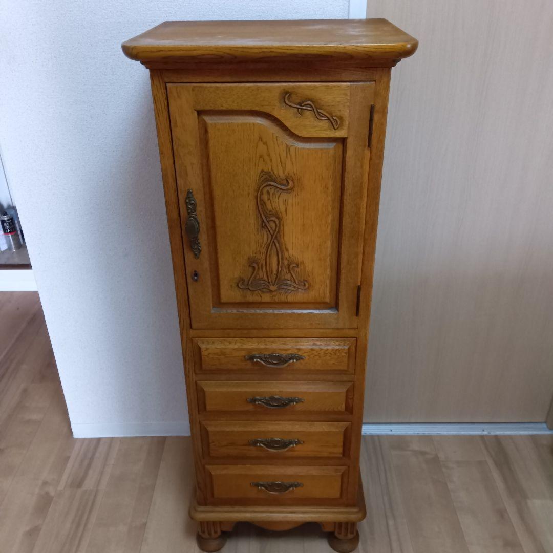 北欧 英国スタイル 彫刻入り キャビネット 収納棚 電話台 花台【送料込み】