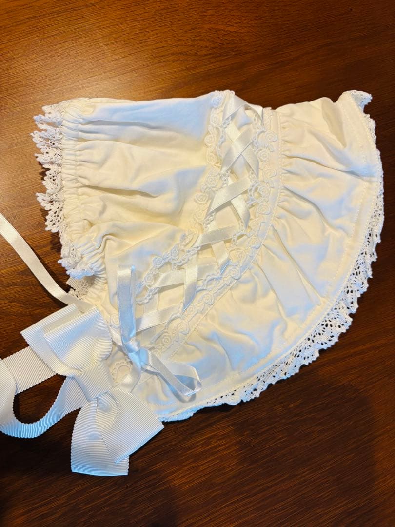 ベイビーザスターズシャインブライト　ハーフボンネット　ホワイト