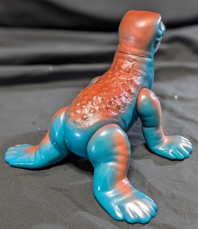 トドラ「ウルトラQ」登場怪獣（Ｍ１号）ソフビフィギュア