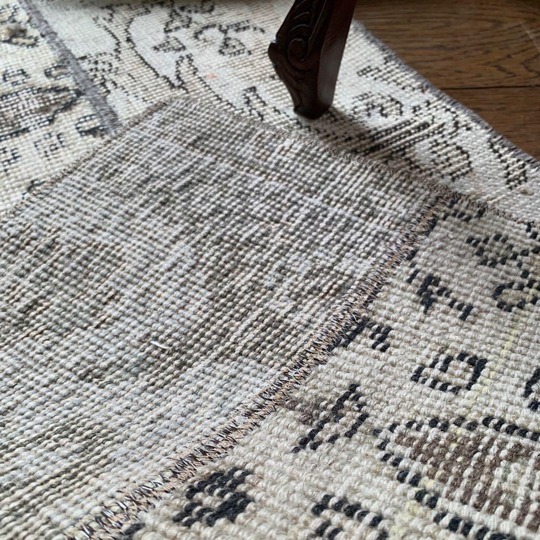 トルコヴィンテージラグ　ランナー　147×51アイボリー　グレージュ　トルコラグ