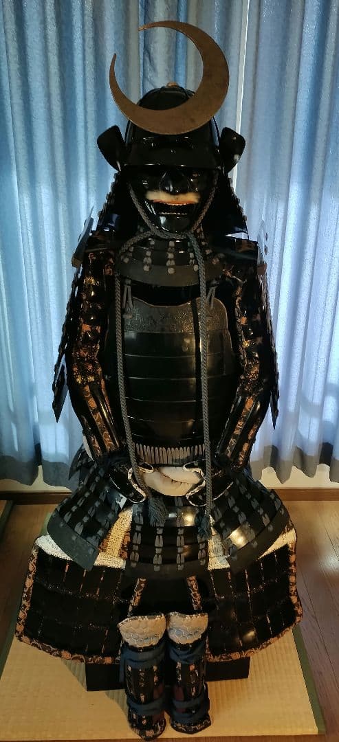 鎧　甲冑　等身大　侍　武将