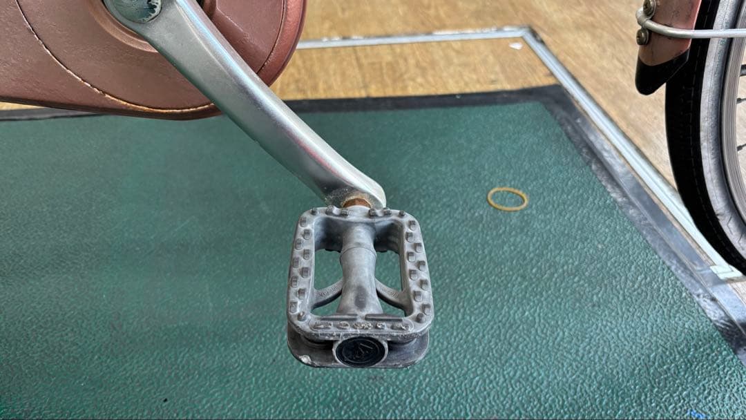 訳アリ ブリヂストン ママチャリ シティサイクル ピンク 24インチ 3段ギア