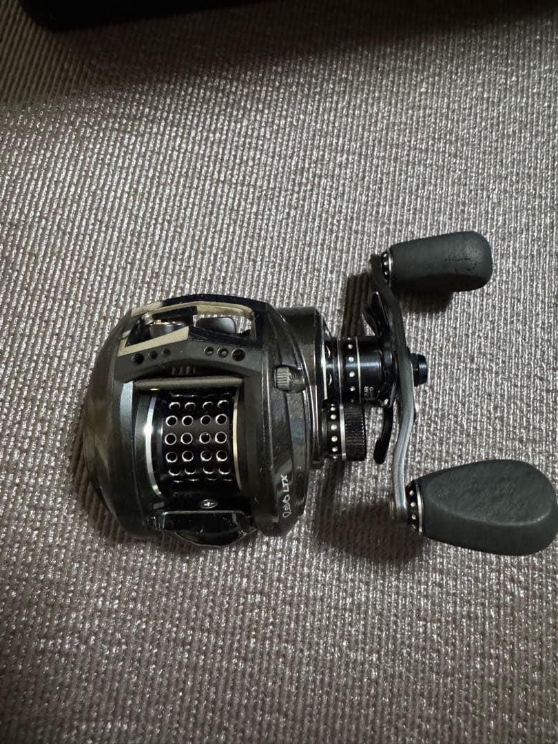 アブガルシア　レボLTX 右巻き