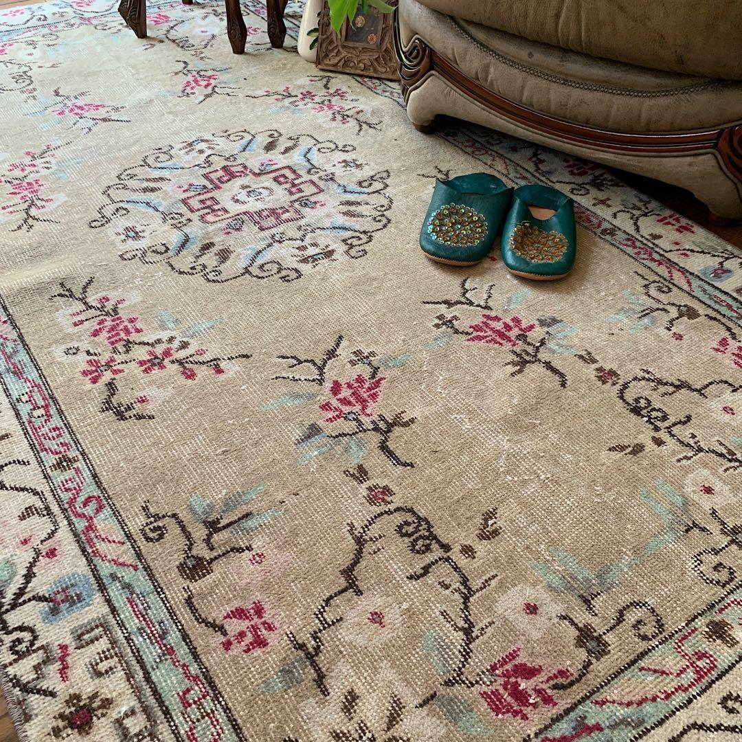 シノワズリ　213×110 トルコヴィンテージラグ　ペールカーキ トルコラグ