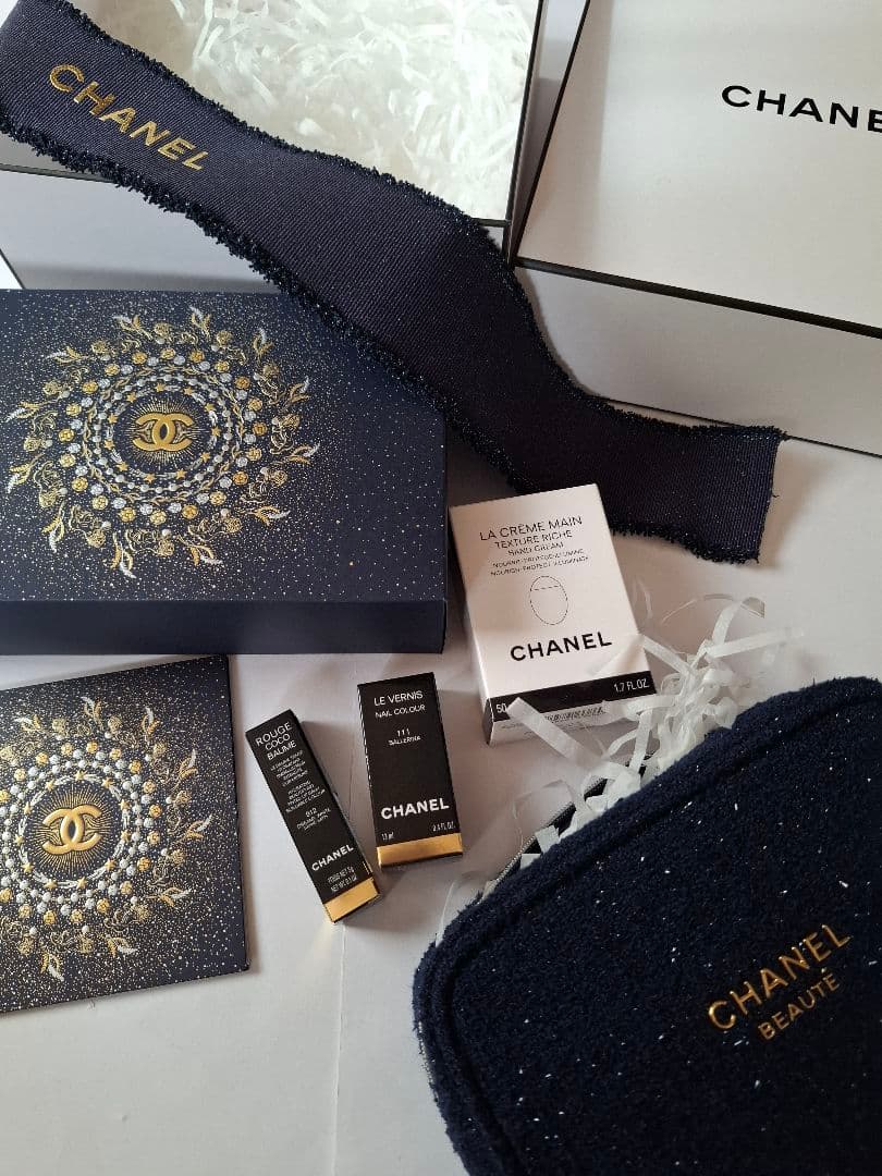 CHANEL2025年限定クリスマスコフレ