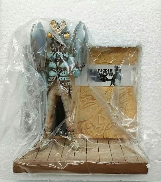 新品●怪獣酒場 限定 バルタン店長 お出迎えミニオブジェ バルタン星人●未開封品