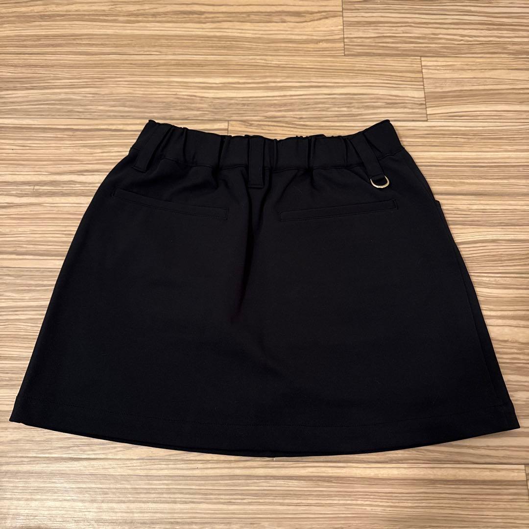 新品 V12 スカート