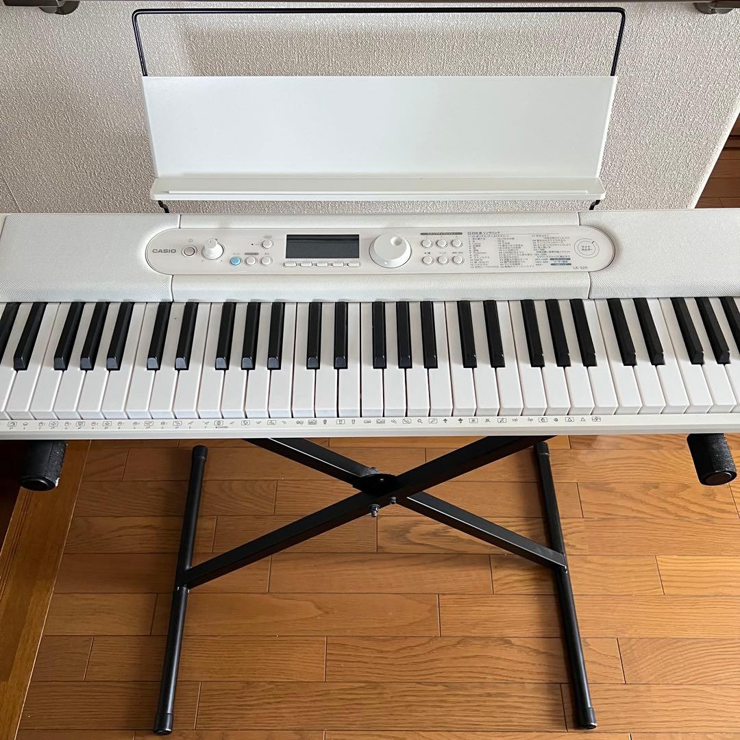 【送料無料】カシオ(CASIO)光ナビゲーション電子キーボード LK-520