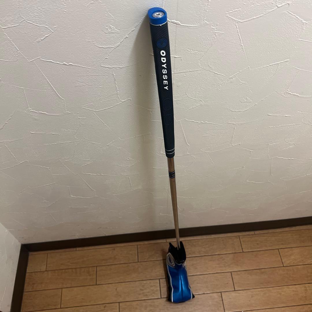 ODYSSEY STROKE LAB パター 青/黒 ヘッドカバー付き