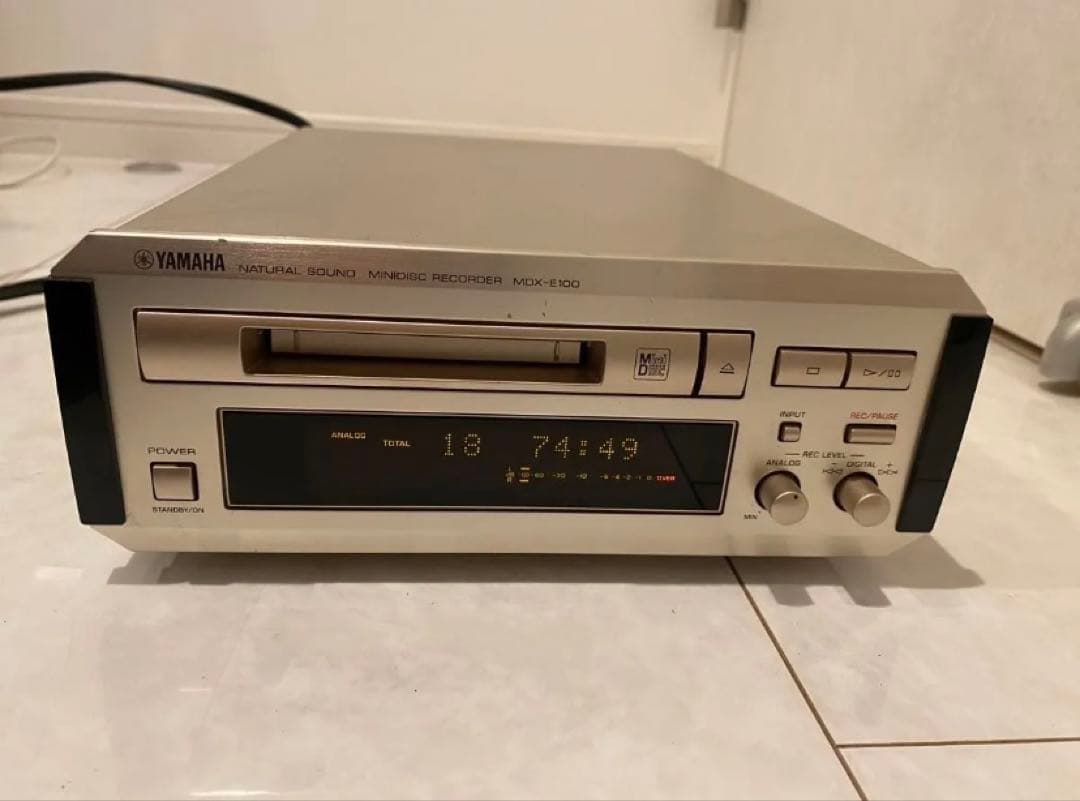 希少 YAMAHA MDX-E100 オーディオ機器 MDプレーヤー 動作品