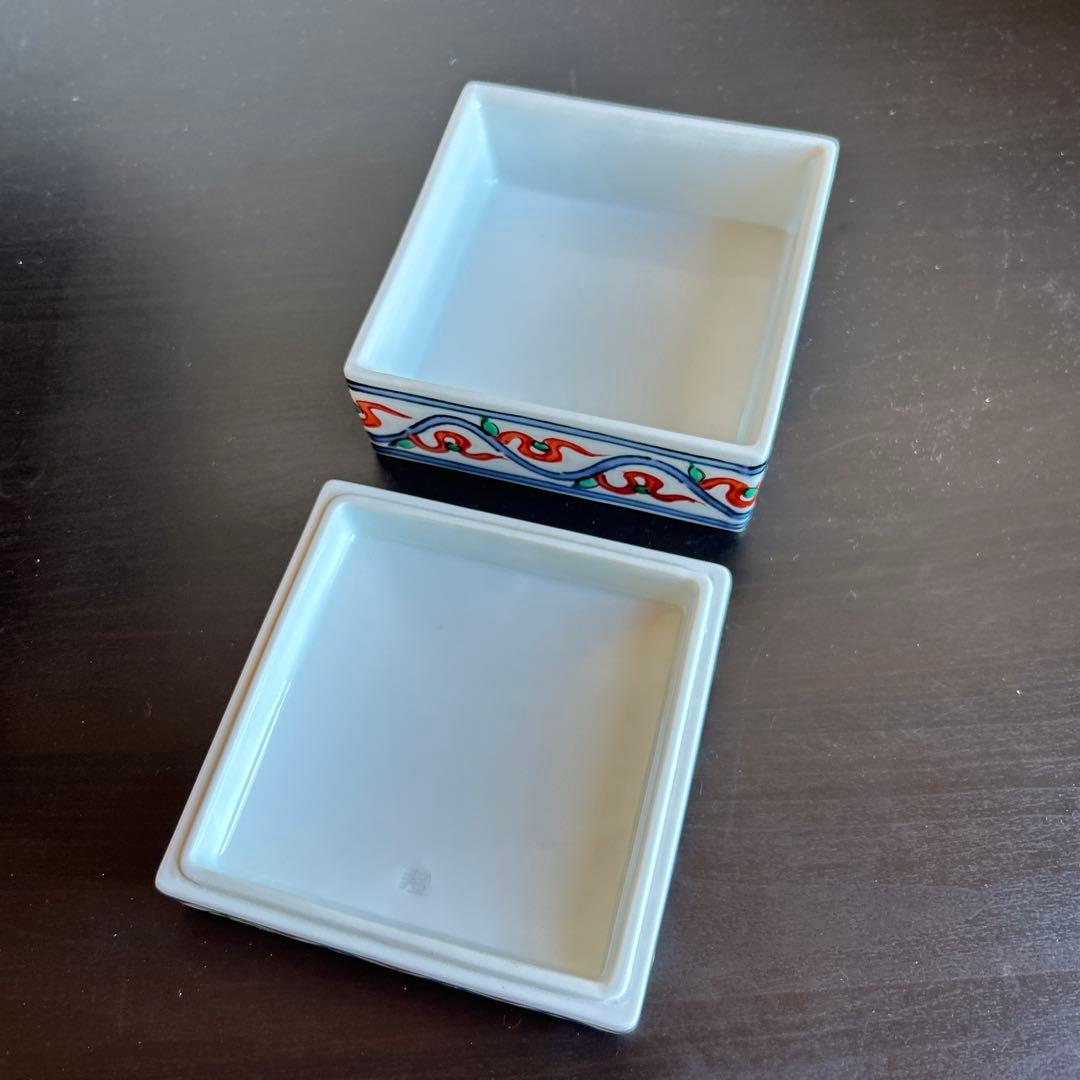 澤田痴陶人 赤絵鳥文陶箱　蓋つき小鉢　未使用品
