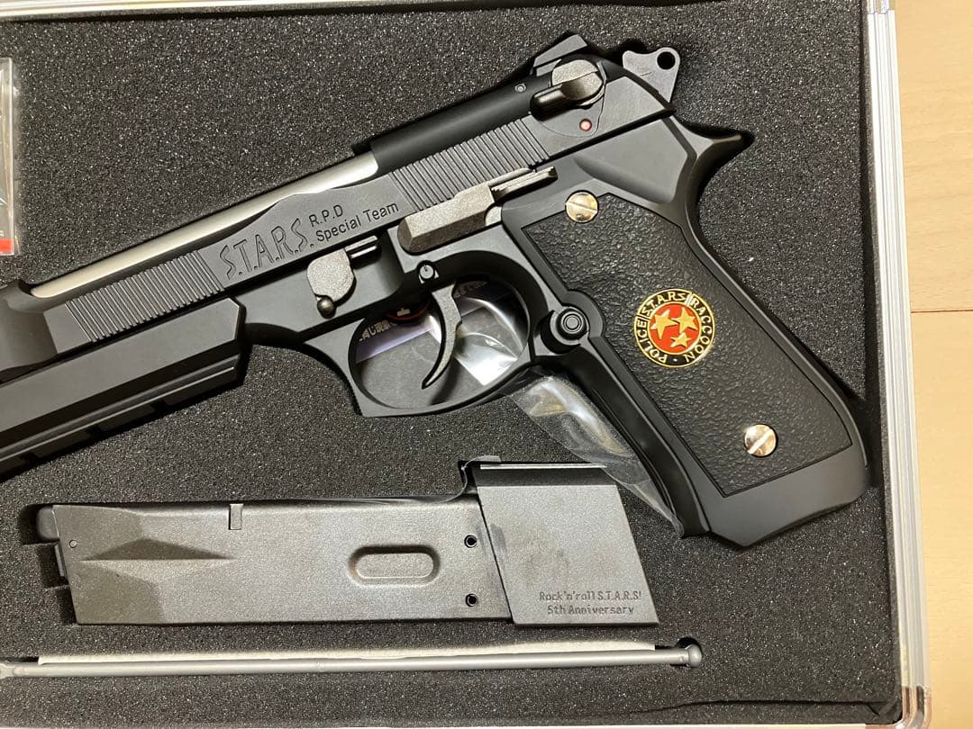 バイオハザード　東京マルイ サムライエッジ バリーバートンモデル 2001