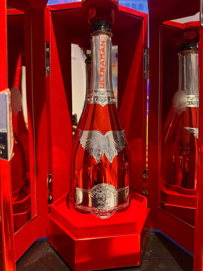 ANGEL champagne vintage 2008 ウルトラマン