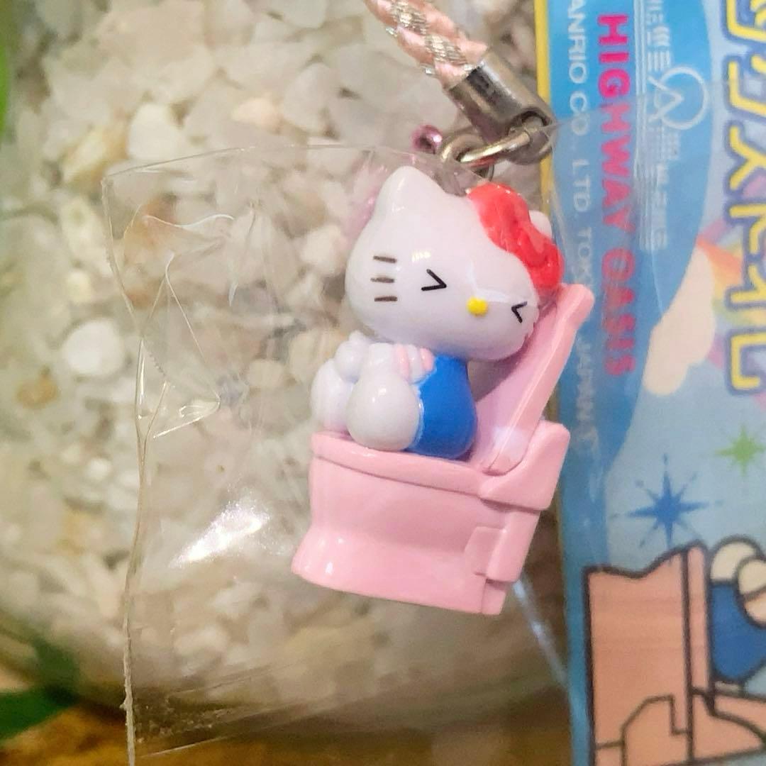 【レア】ハローキティ 刈谷ハイウェイオアシス限定　デラックストイレ　ピンク根付け