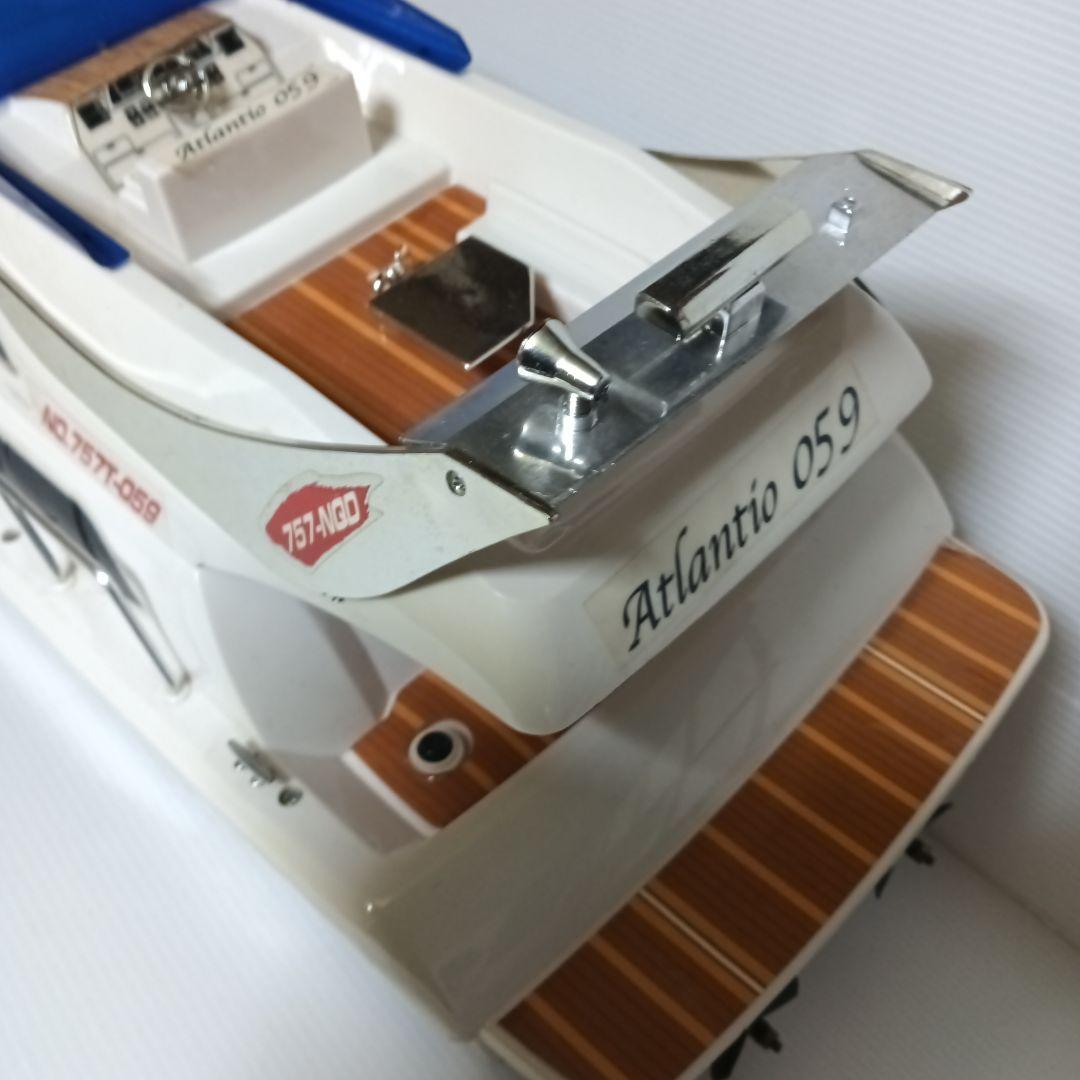 ATLANTIC 69 ラジコンボート