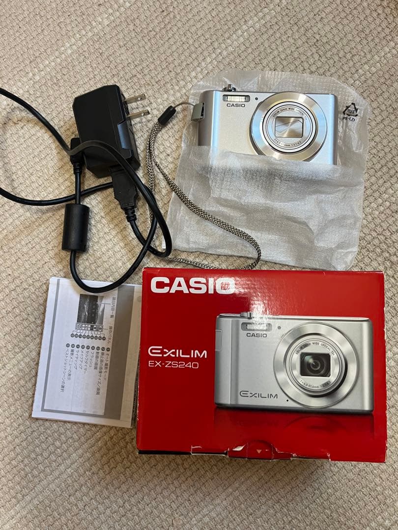 ノーブランド カメラ ユニセックス シルバー