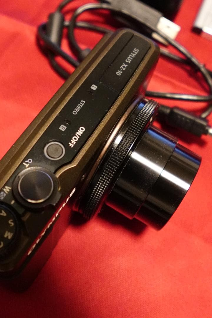 美品！OLYMPUS STYLUS XZ-10 コンパクトデジタルカメラ