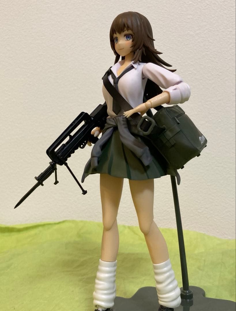 【完成品】コトブキヤ　ウルフさん＆ドレスアップボディM