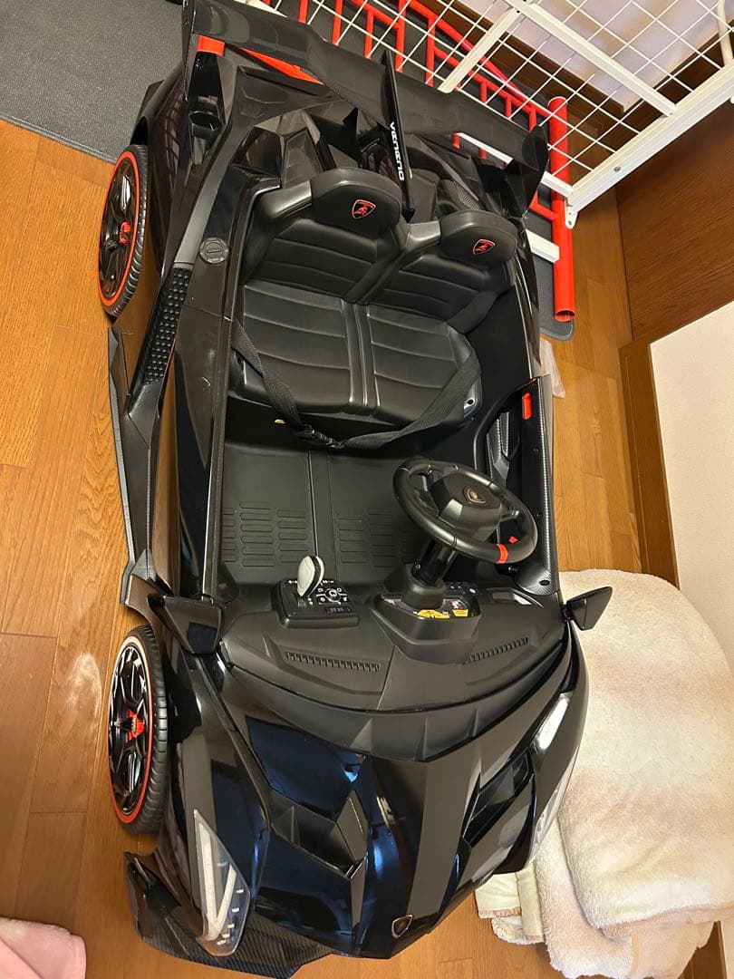 ランボルギーニヴェネーノ電動カート ブラック 2人乗り