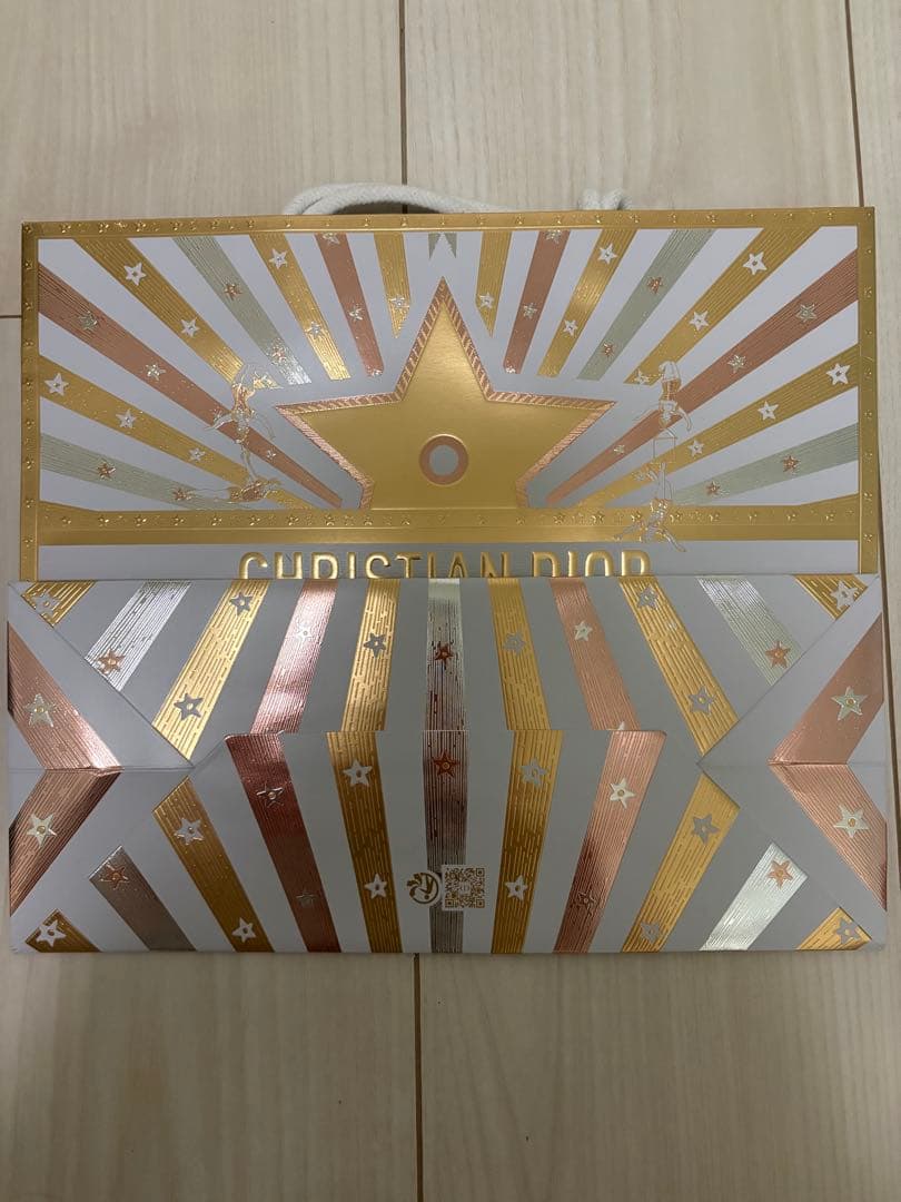 ディオルのクリスマスコフレ2025