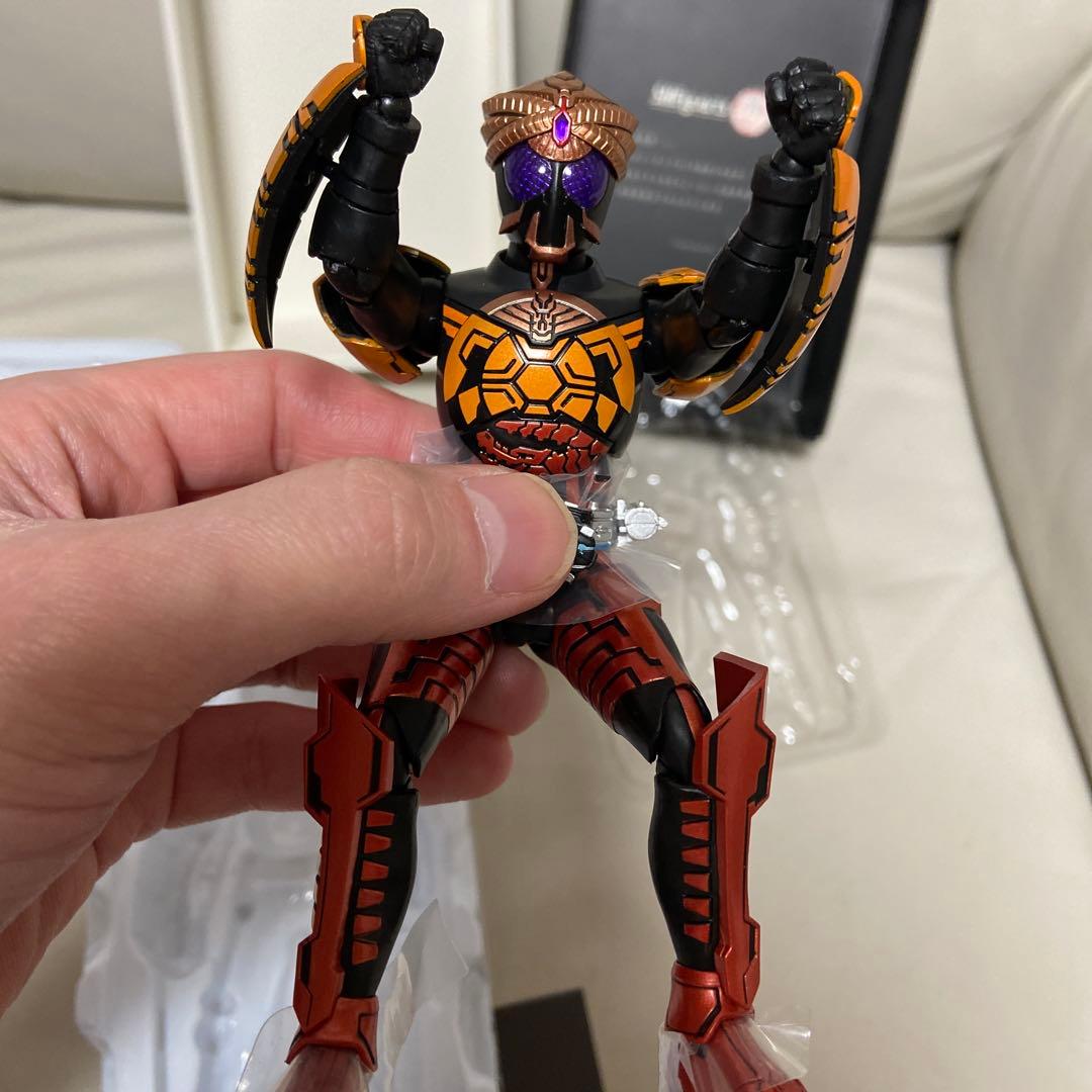 真骨彫　仮面ライダーオーズ　ブラカワニコンボ