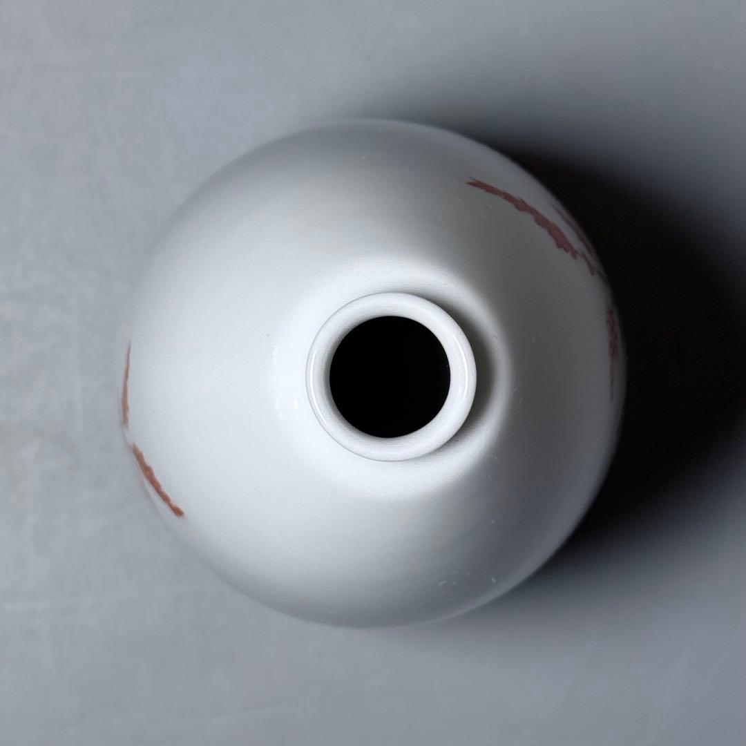 人間国宝　十四代　酒井田柿右衛門　錦　蓼文花瓶　共箱　栞　高さ15.5cm