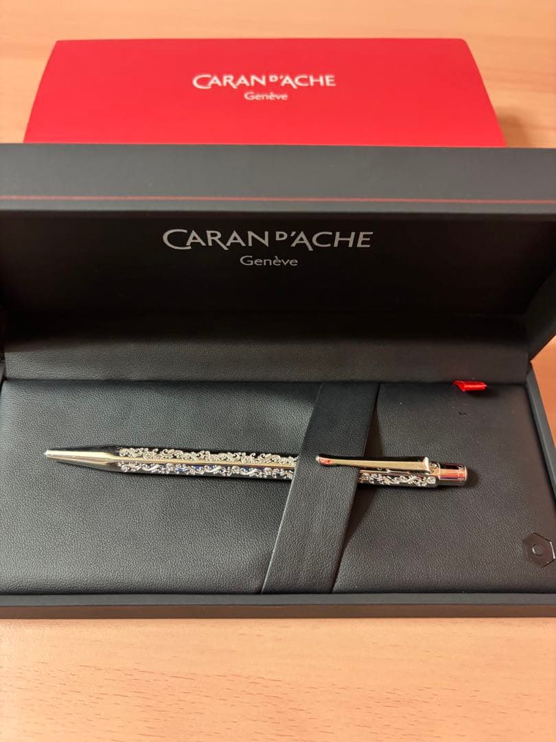 CARAN D'ACHE Geneve ボールペン　ビクトリアン