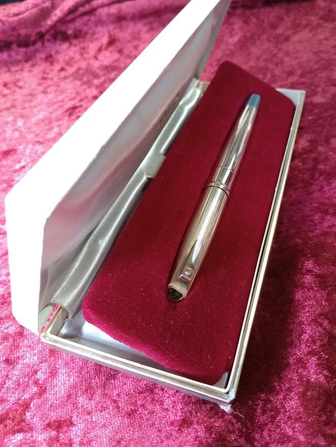 PILOT パイロット 万年筆 初代 高級 キャップレス【CLF-1000GW】